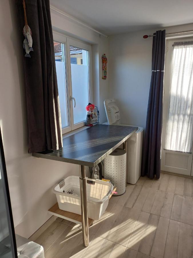 Ferienwohnung Mirabelle Jonzac Exterior foto