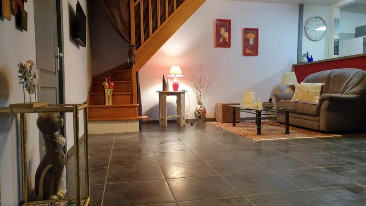 Ferienwohnung Mirabelle Jonzac Exterior foto